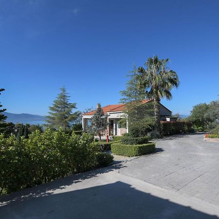 Nerotrivia Villa - Ocean Panorama And Lush Gardens 외부 사진